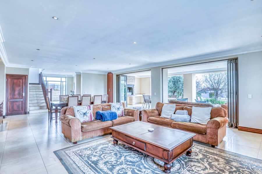 5 Bedroom Property for Sale in Vaal Marina Gauteng