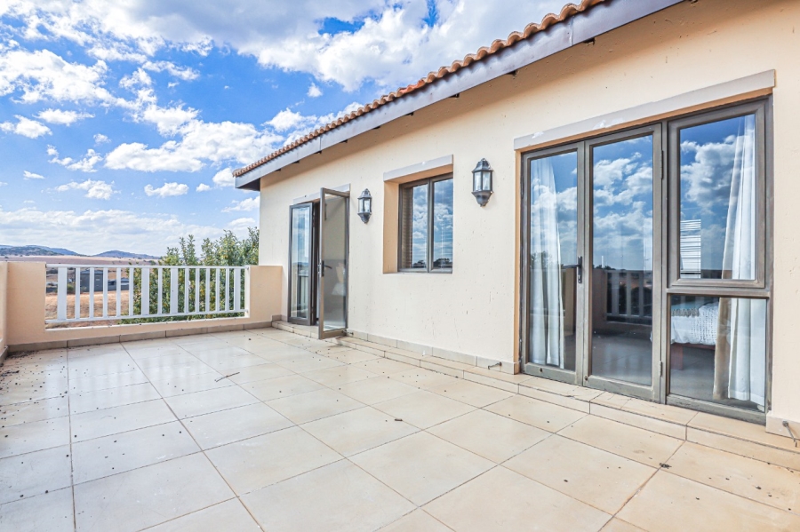 5 Bedroom Property for Sale in Vaal Marina Gauteng