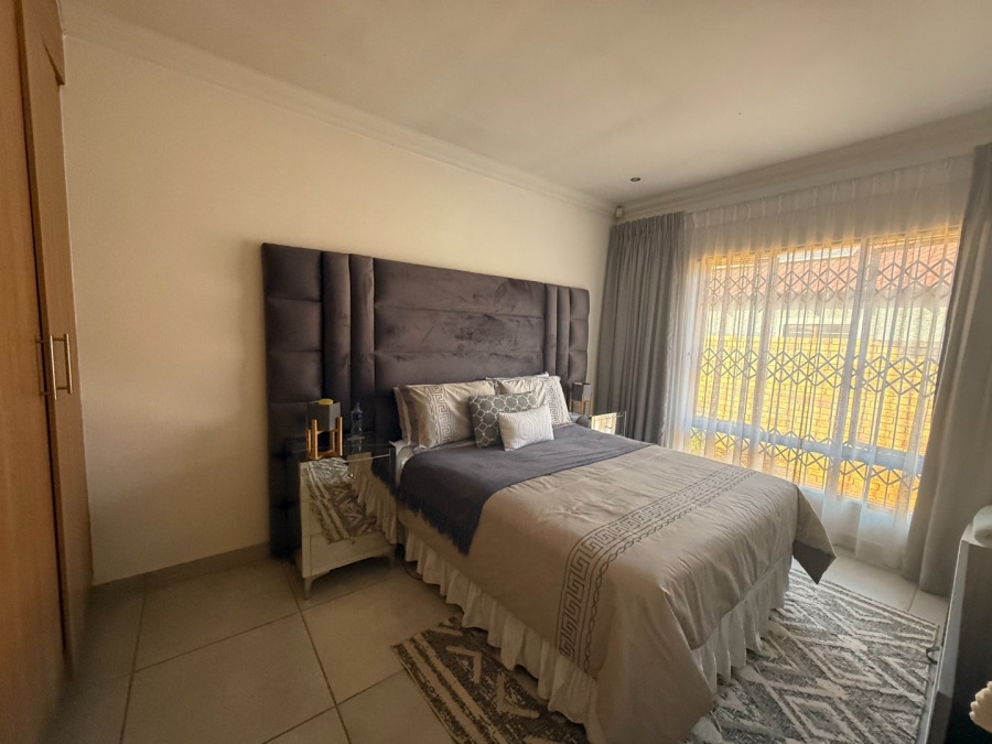 3 Bedroom Property for Sale in Sevilla Estate Gauteng