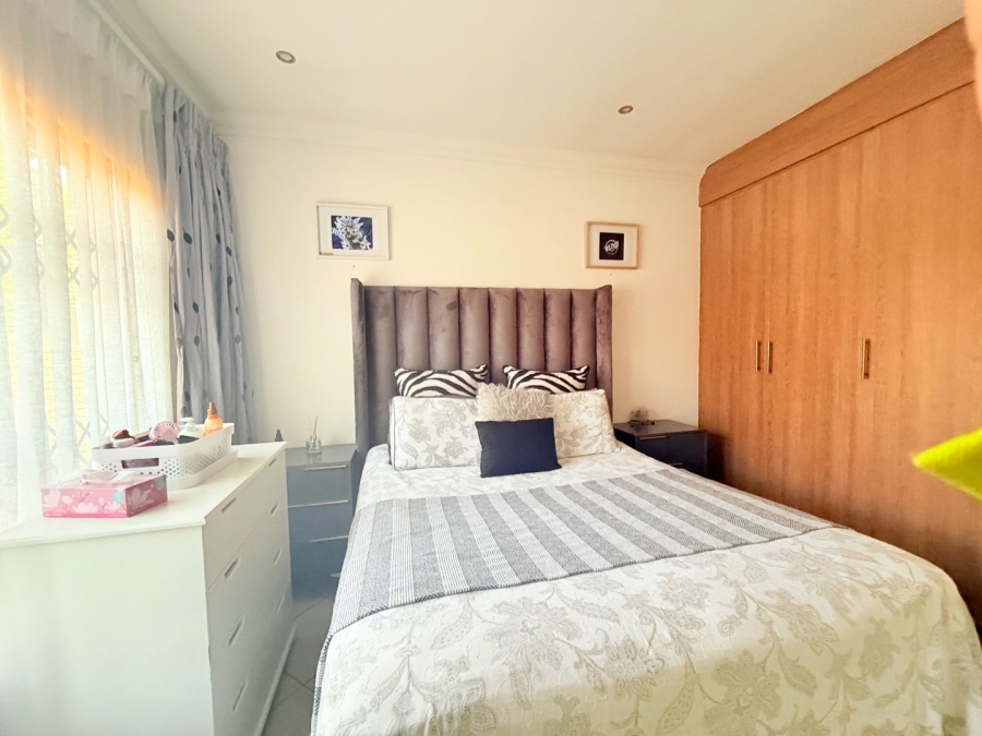 3 Bedroom Property for Sale in Sevilla Estate Gauteng