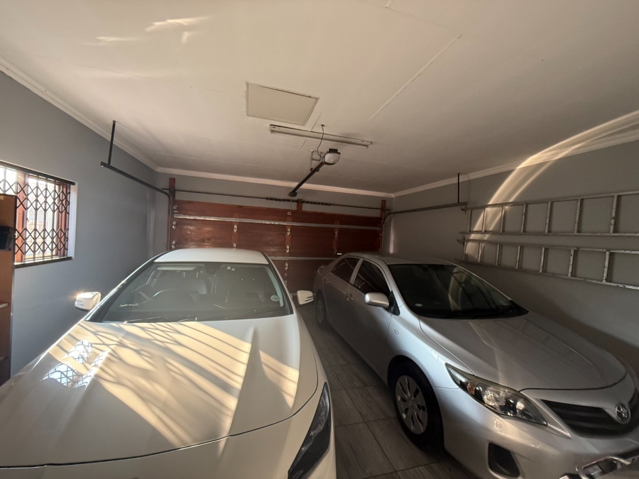 3 Bedroom Property for Sale in Sevilla Estate Gauteng