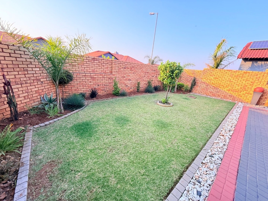 3 Bedroom Property for Sale in Sevilla Estate Gauteng