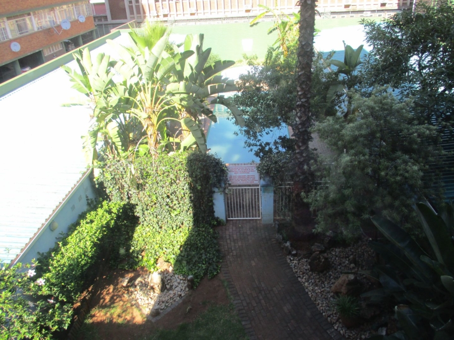 To Let 2 Bedroom Property for Rent in Arcadia Gauteng