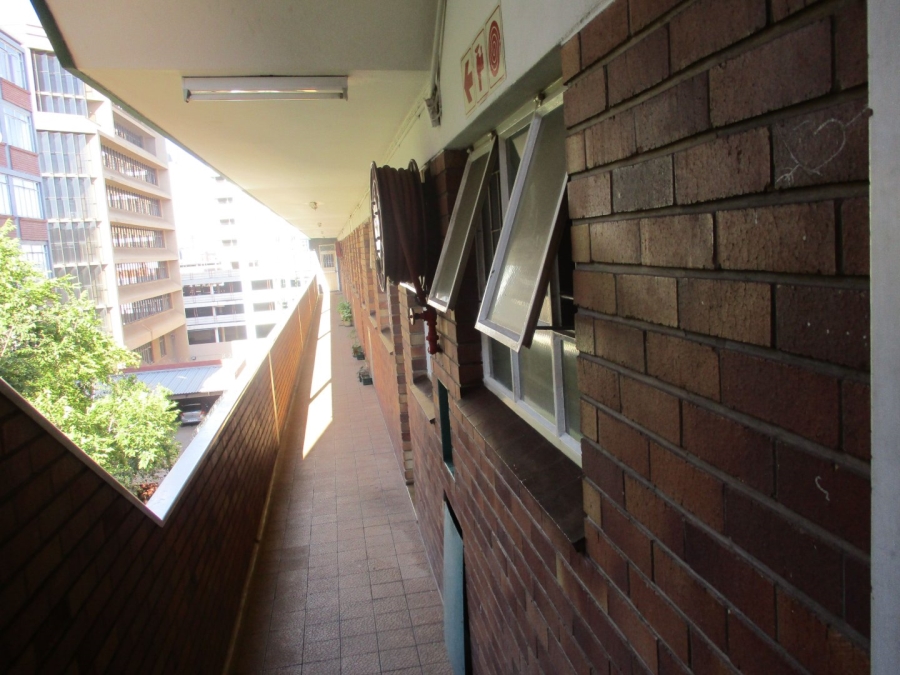 To Let 2 Bedroom Property for Rent in Arcadia Gauteng