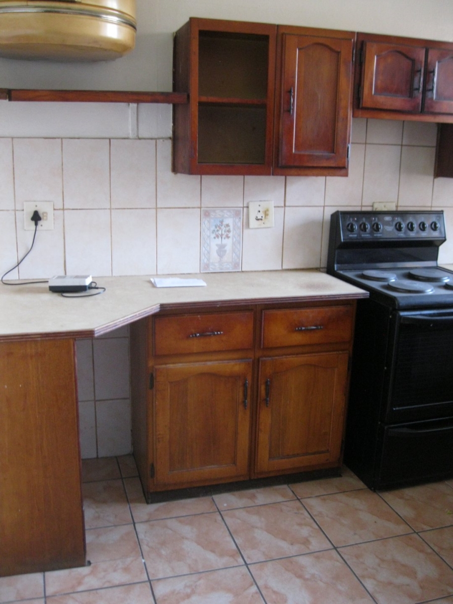To Let 2 Bedroom Property for Rent in Arcadia Gauteng