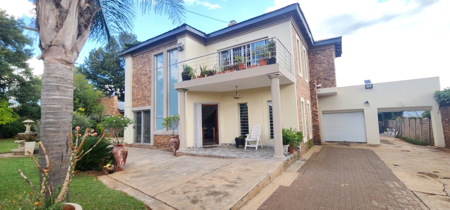 4 Bedroom Property for Sale in Erasmia Gauteng