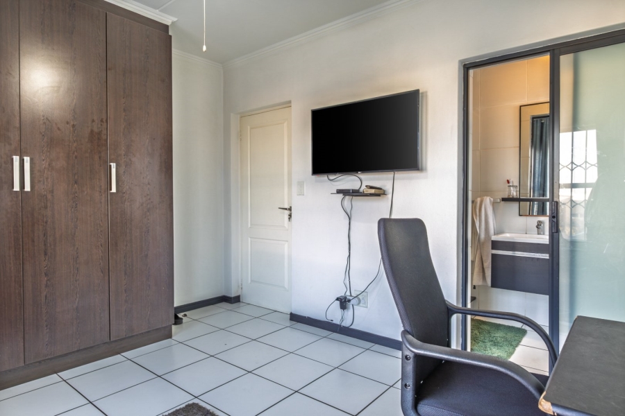 3 Bedroom Property for Sale in The Isle Gauteng