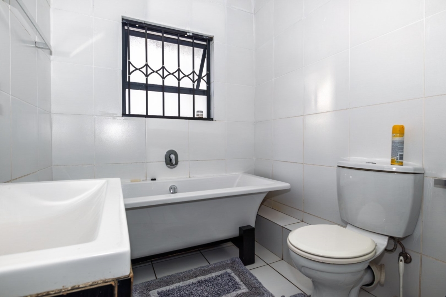 3 Bedroom Property for Sale in The Isle Gauteng