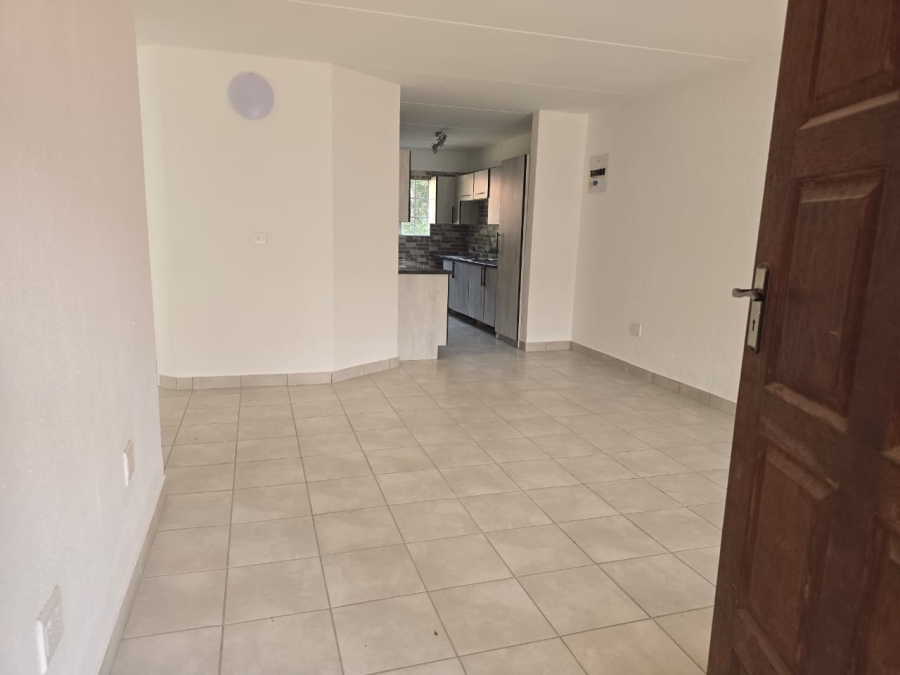 To Let 3 Bedroom Property for Rent in Beyers Park Gauteng