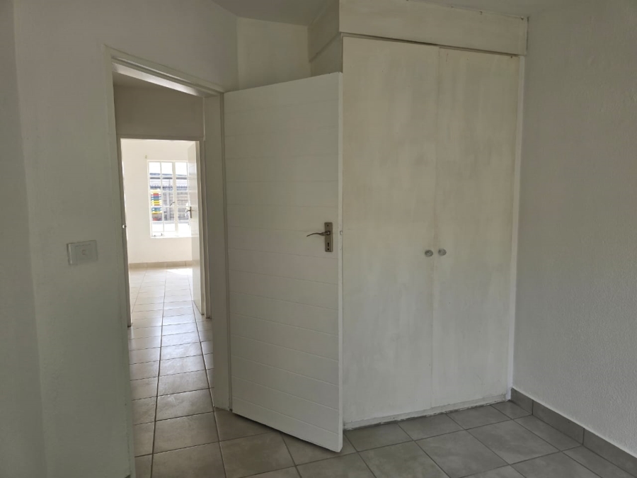 To Let 3 Bedroom Property for Rent in Beyers Park Gauteng