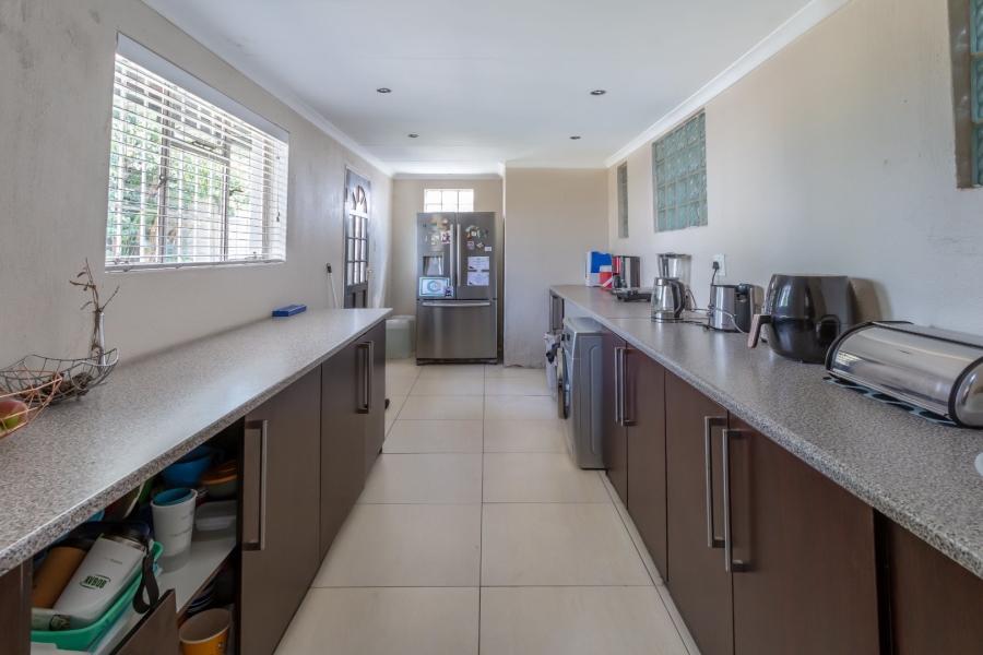 2 Bedroom Property for Sale in Sharonlea Gauteng