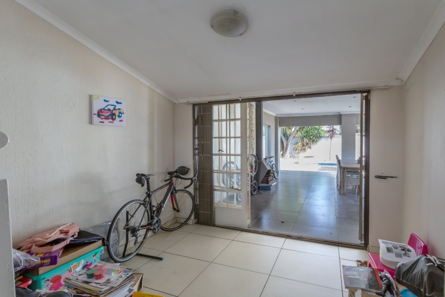 2 Bedroom Property for Sale in Sharonlea Gauteng