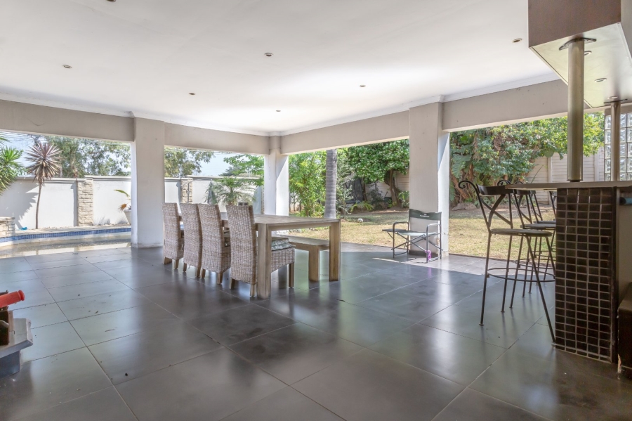 2 Bedroom Property for Sale in Sharonlea Gauteng