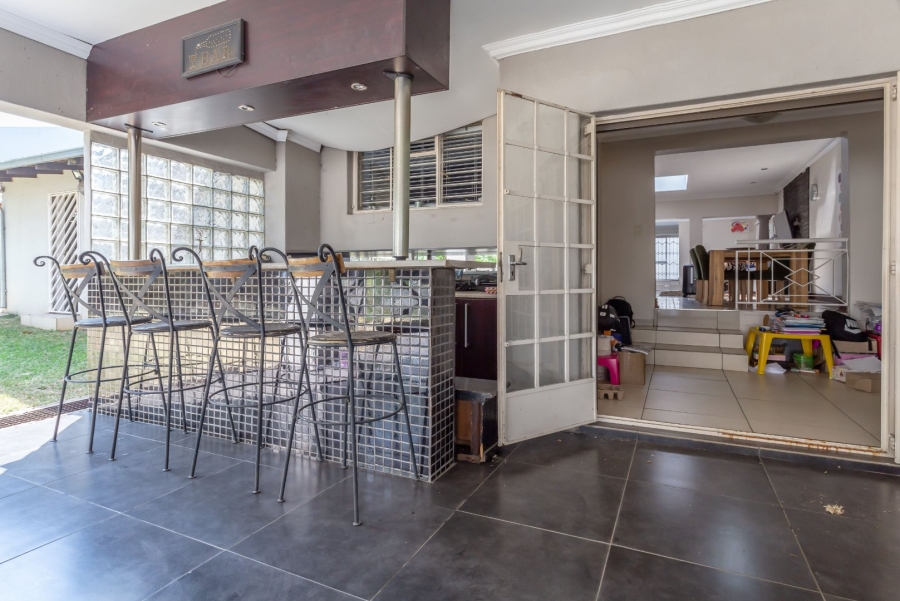 2 Bedroom Property for Sale in Sharonlea Gauteng