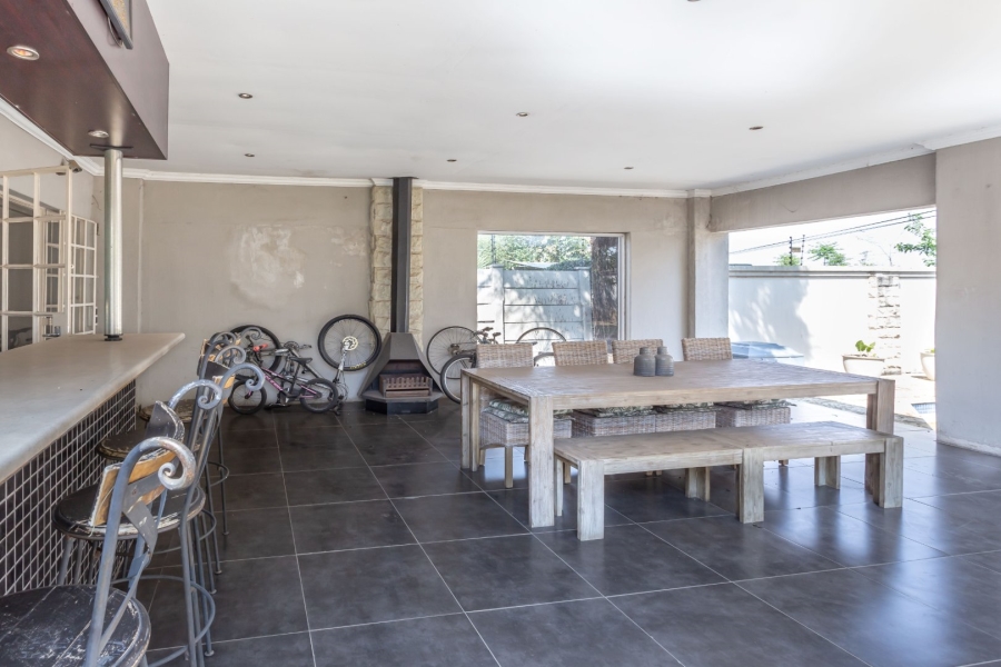 2 Bedroom Property for Sale in Sharonlea Gauteng