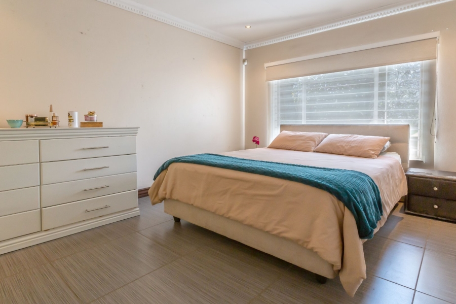 2 Bedroom Property for Sale in Sharonlea Gauteng
