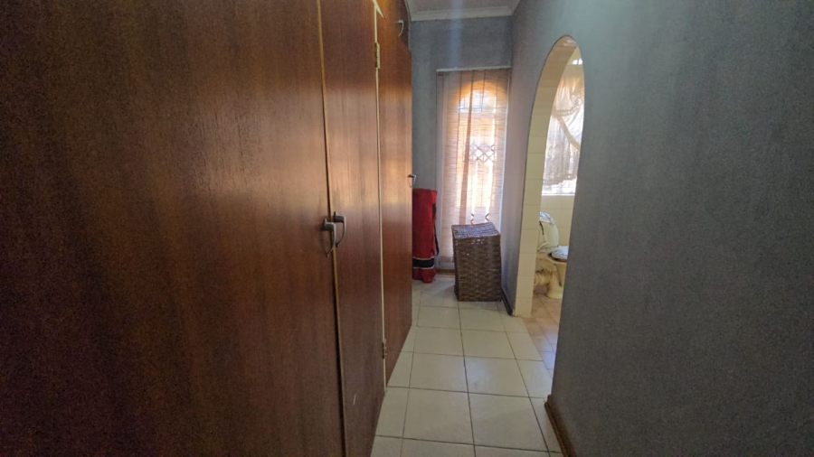 4 Bedroom Property for Sale in The Orchards Gauteng