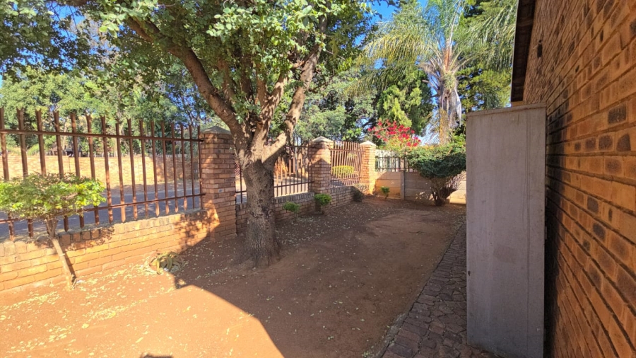 4 Bedroom Property for Sale in The Orchards Gauteng
