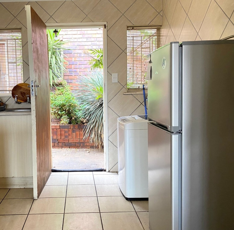 3 Bedroom Property for Sale in Wilro Park Gauteng