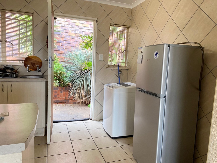 3 Bedroom Property for Sale in Wilro Park Gauteng