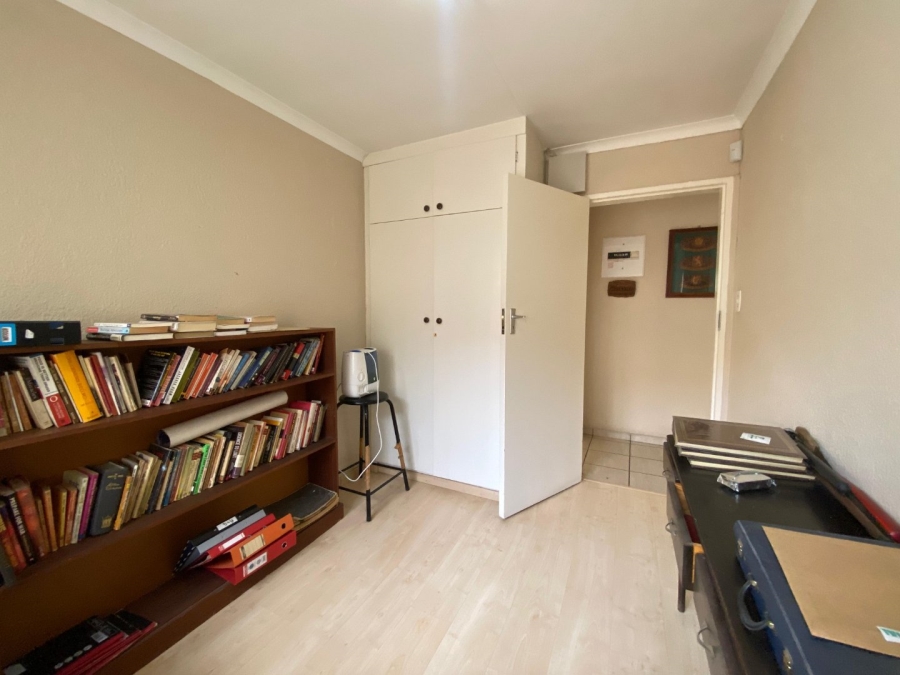 3 Bedroom Property for Sale in Wilro Park Gauteng
