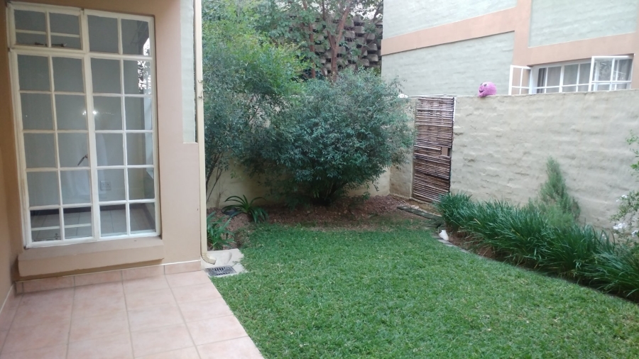 To Let 1 Bedroom Property for Rent in Dainfern Gauteng