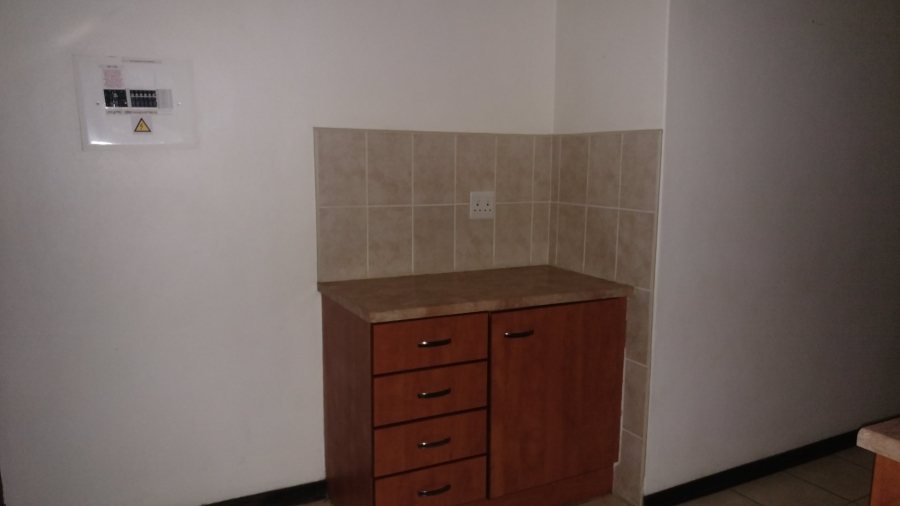 To Let 1 Bedroom Property for Rent in Dainfern Gauteng