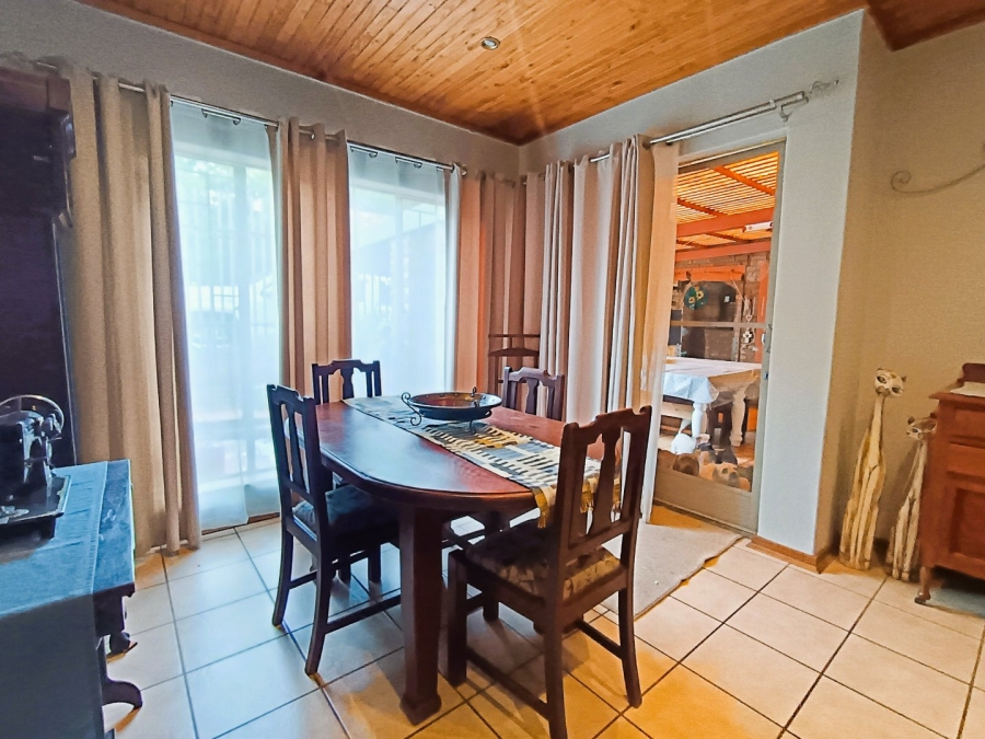 3 Bedroom Property for Sale in Eldoraigne Gauteng