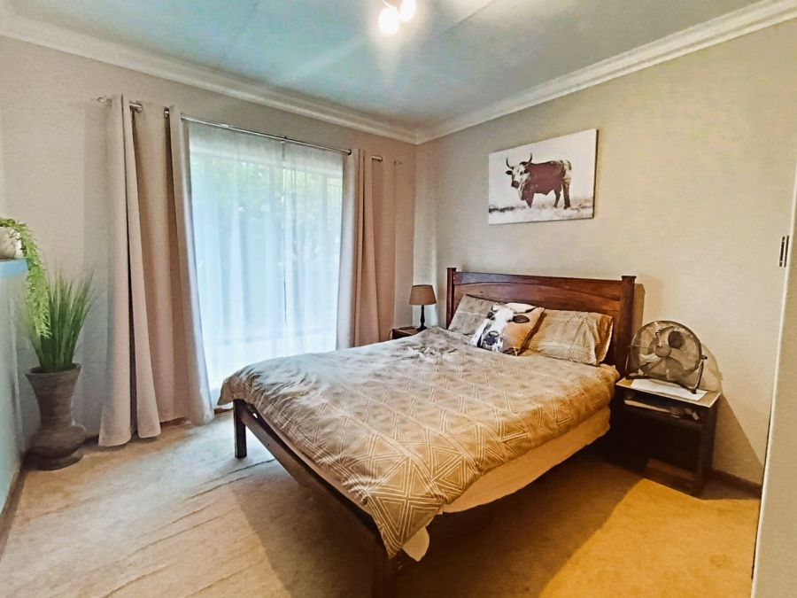 3 Bedroom Property for Sale in Eldoraigne Gauteng