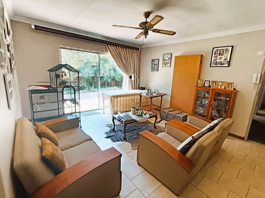 To Let 3 Bedroom Property for Rent in Eldoraigne Gauteng