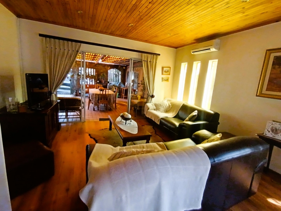 To Let 3 Bedroom Property for Rent in Eldoraigne Gauteng