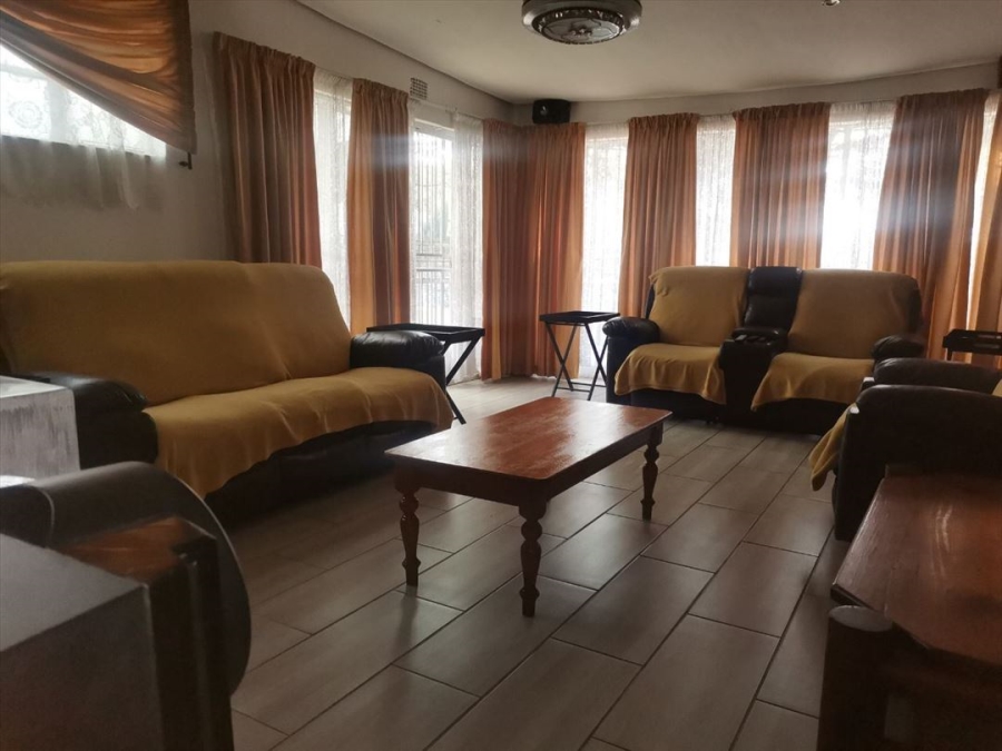 3 Bedroom Property for Sale in Daggafontein Gauteng