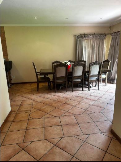 4 Bedroom Property for Sale in Kyalami Hills Gauteng
