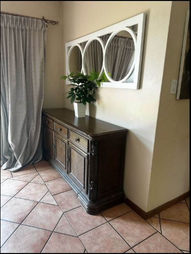 4 Bedroom Property for Sale in Kyalami Hills Gauteng