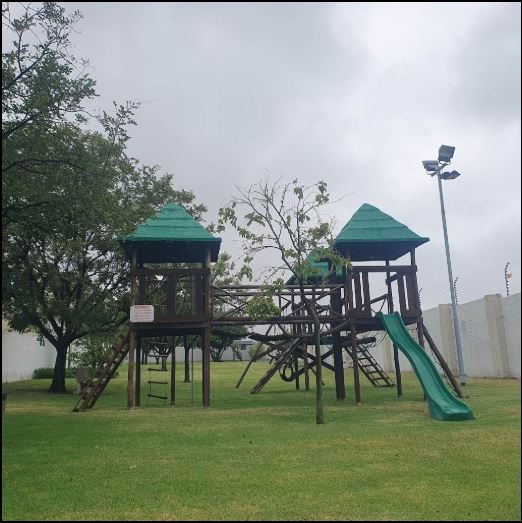 4 Bedroom Property for Sale in Kyalami Hills Gauteng