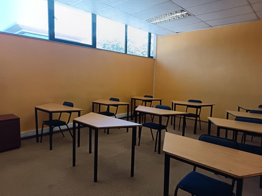 Commercial Property for Sale in Randjespark Gauteng