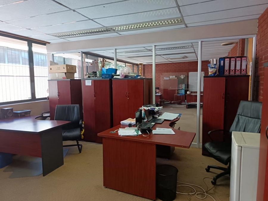 Commercial Property for Sale in Randjespark Gauteng