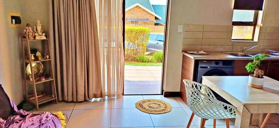 1 Bedroom Property for Sale in Scarlet Park Gauteng