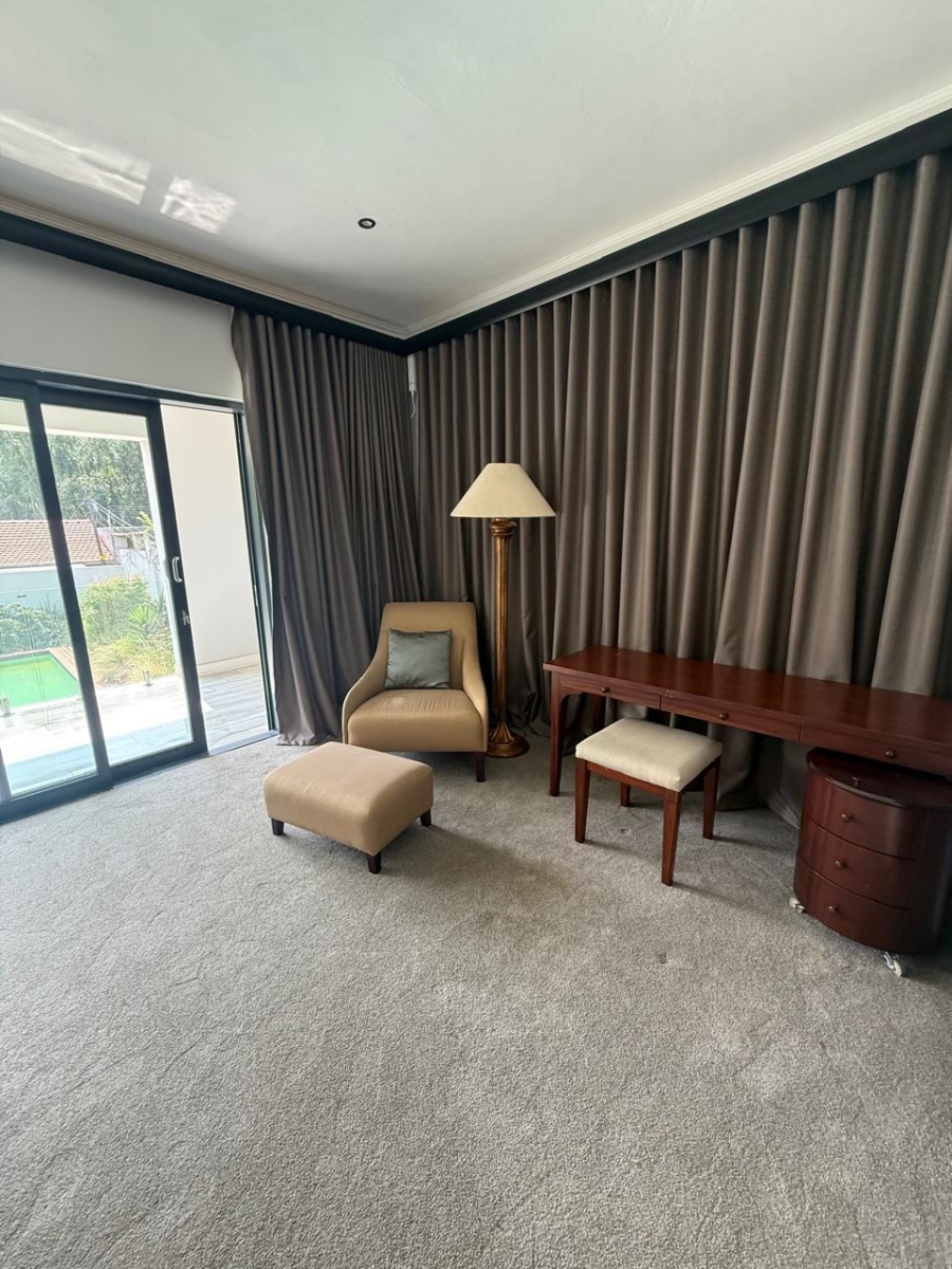 To Let 1 Bedroom Property for Rent in Saxonwold Gauteng