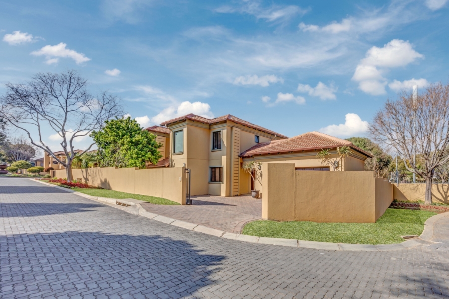 4 Bedroom Property for Sale in Craigavon Gauteng