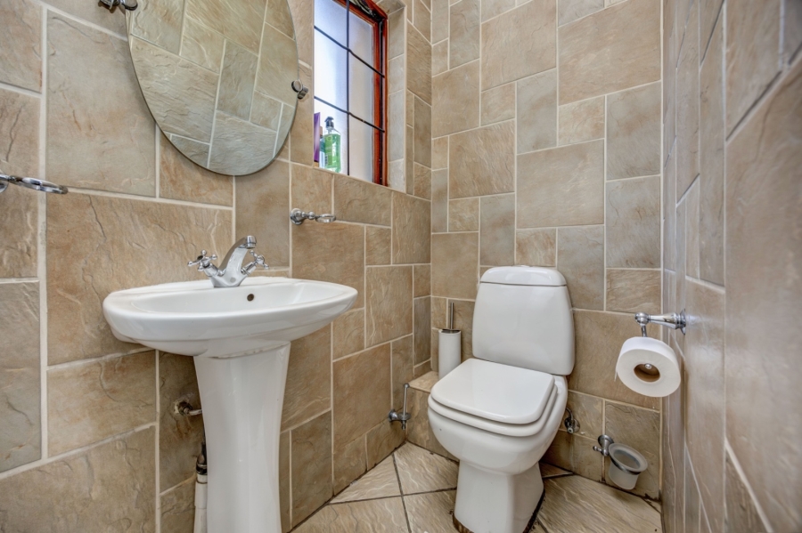 4 Bedroom Property for Sale in Craigavon Gauteng