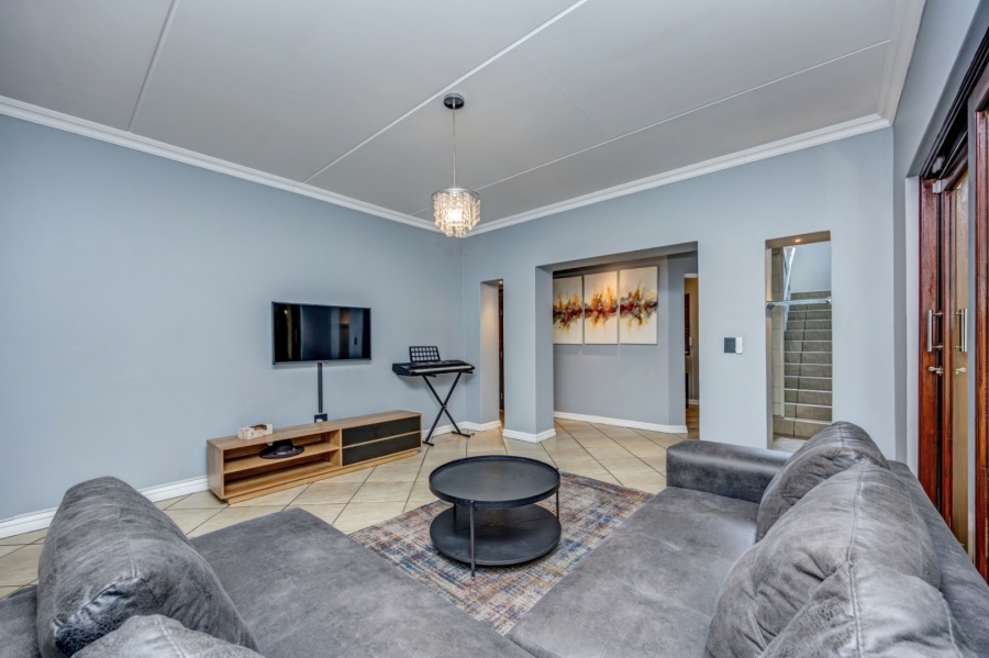 4 Bedroom Property for Sale in Craigavon Gauteng