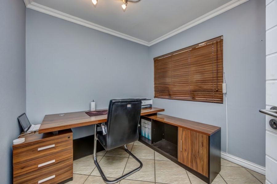 4 Bedroom Property for Sale in Craigavon Gauteng