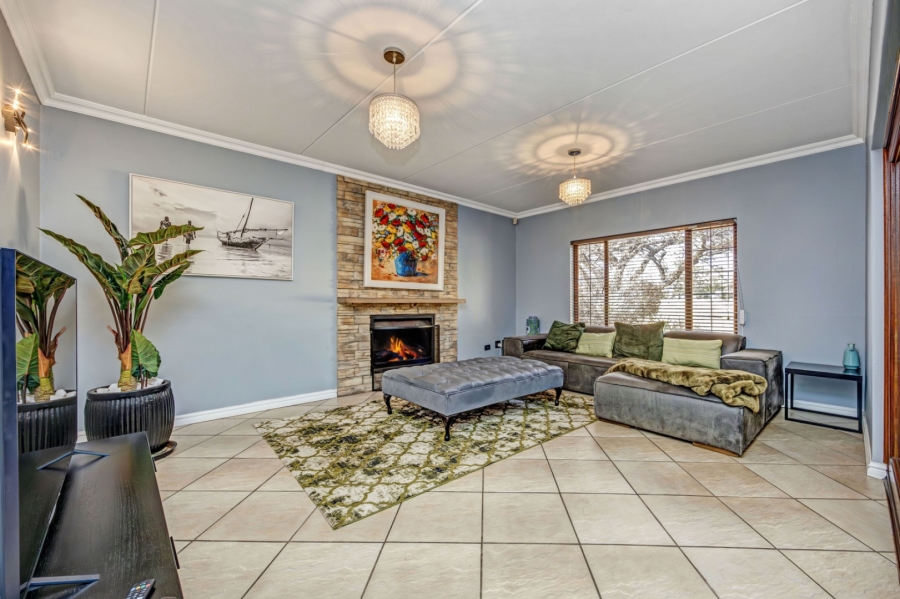 4 Bedroom Property for Sale in Craigavon Gauteng