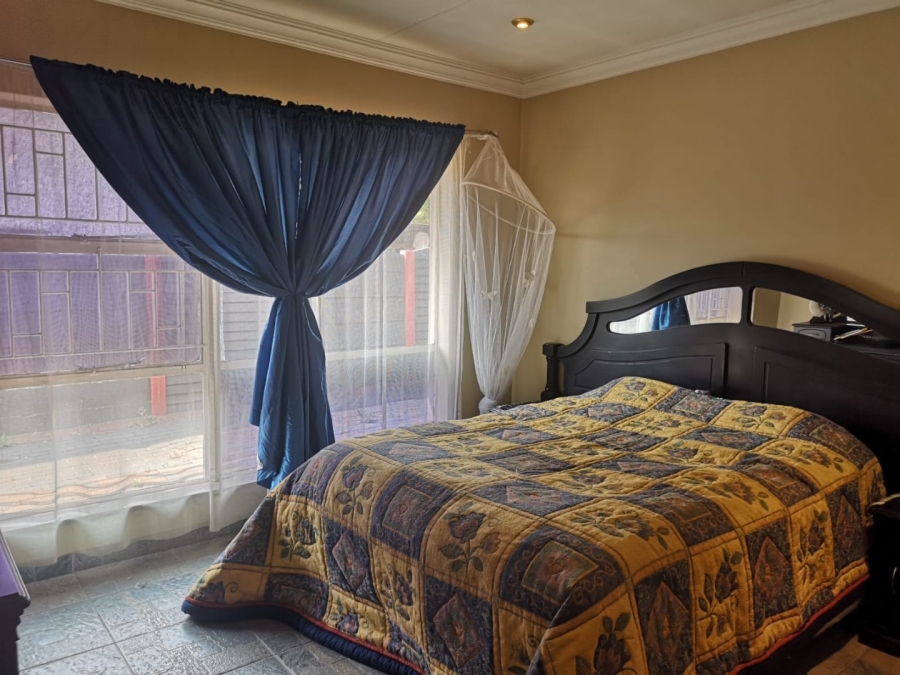 6 Bedroom Property for Sale in Pretoria Gardens Gauteng