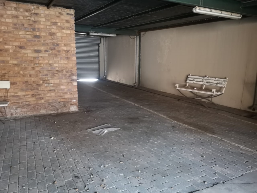6 Bedroom Property for Sale in Pretoria Gardens Gauteng