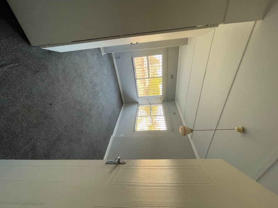 3 Bedroom Property for Sale in Birchleigh Gauteng