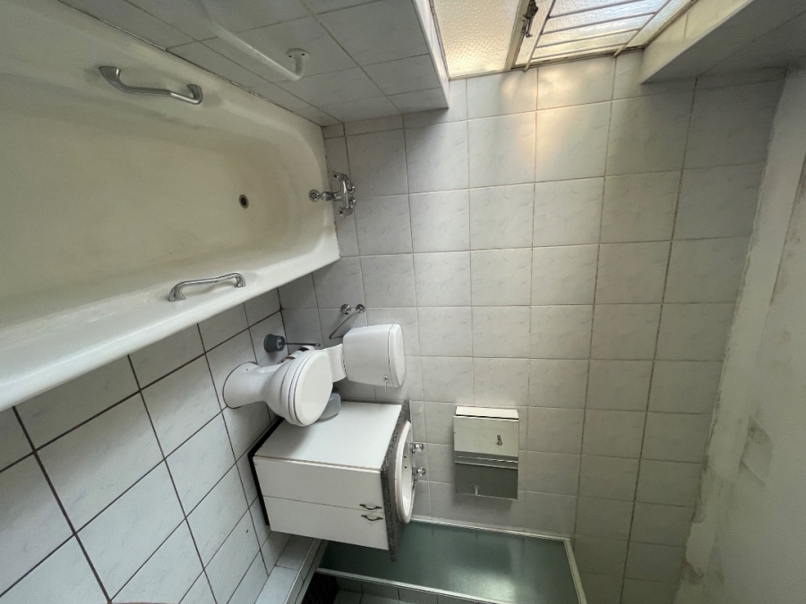 3 Bedroom Property for Sale in Birchleigh Gauteng