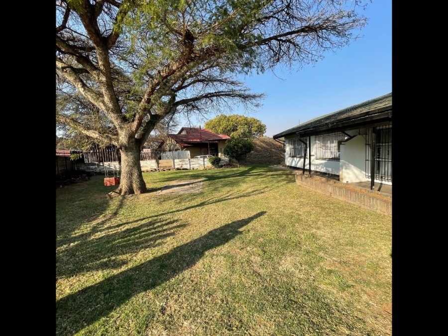 3 Bedroom Property for Sale in Birchleigh Gauteng