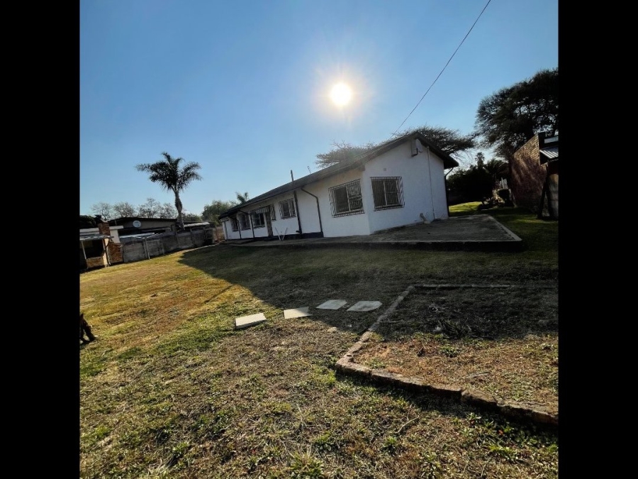 3 Bedroom Property for Sale in Birchleigh Gauteng